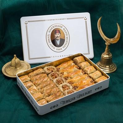 Special Walnut Baklava Assortment 1500g