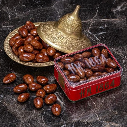 Hafız Mustafa , White Milk Bitter Chocolate Coated Almond Dragee (Tiramisu) 200g