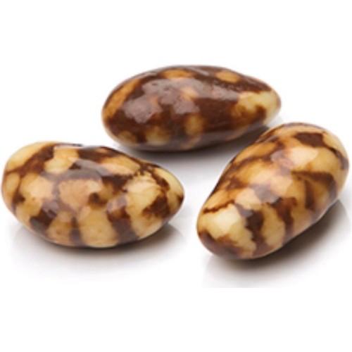 Almonds Covered in Milk Chocolate