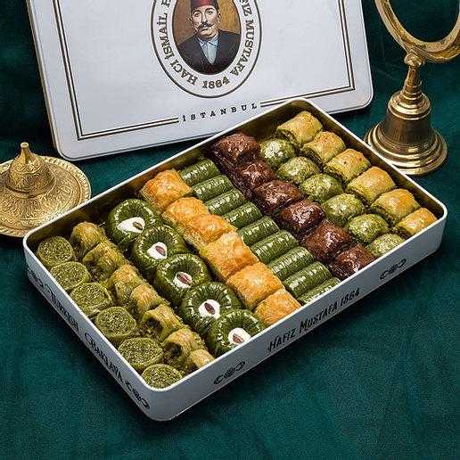 Assorted Pistachio Baklava 2200g (77,60oz)